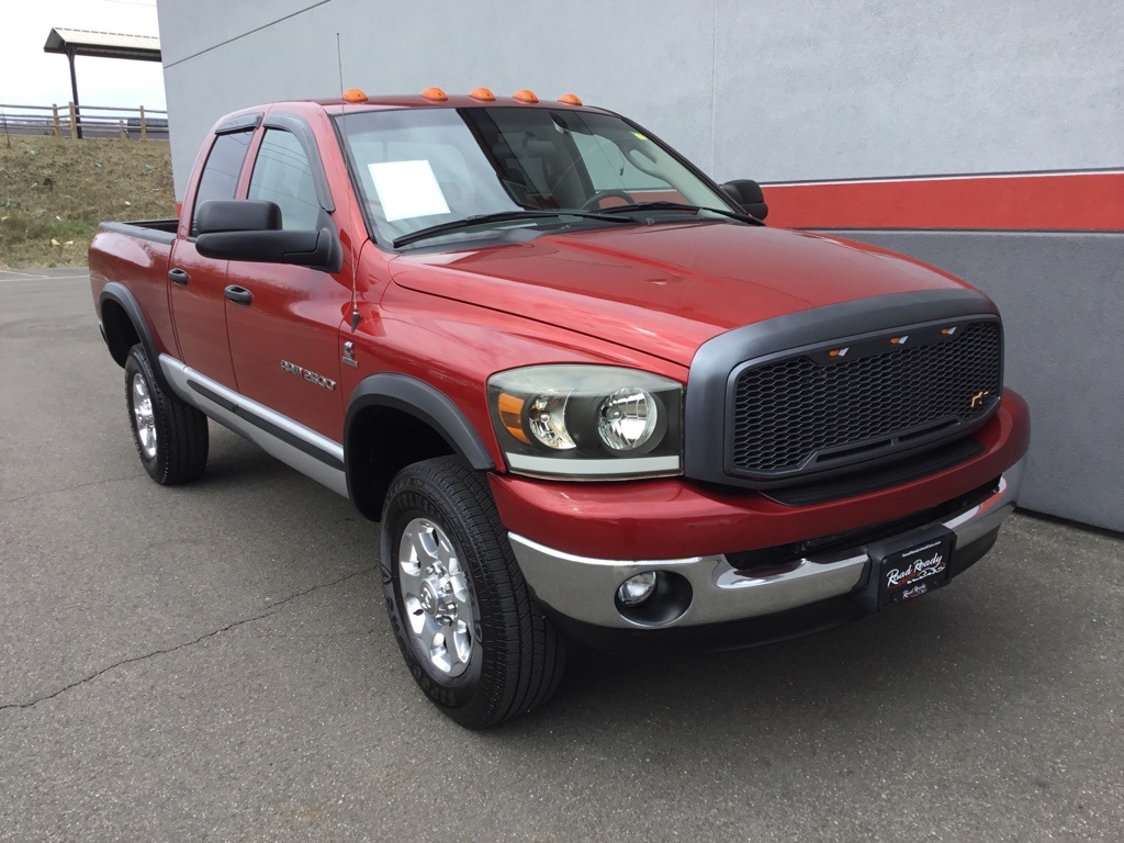 2006 Dodge Ram SLT photo 2
