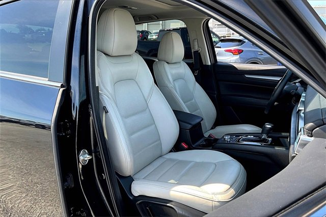 2021 Mazda CX-5 Touring photo 11