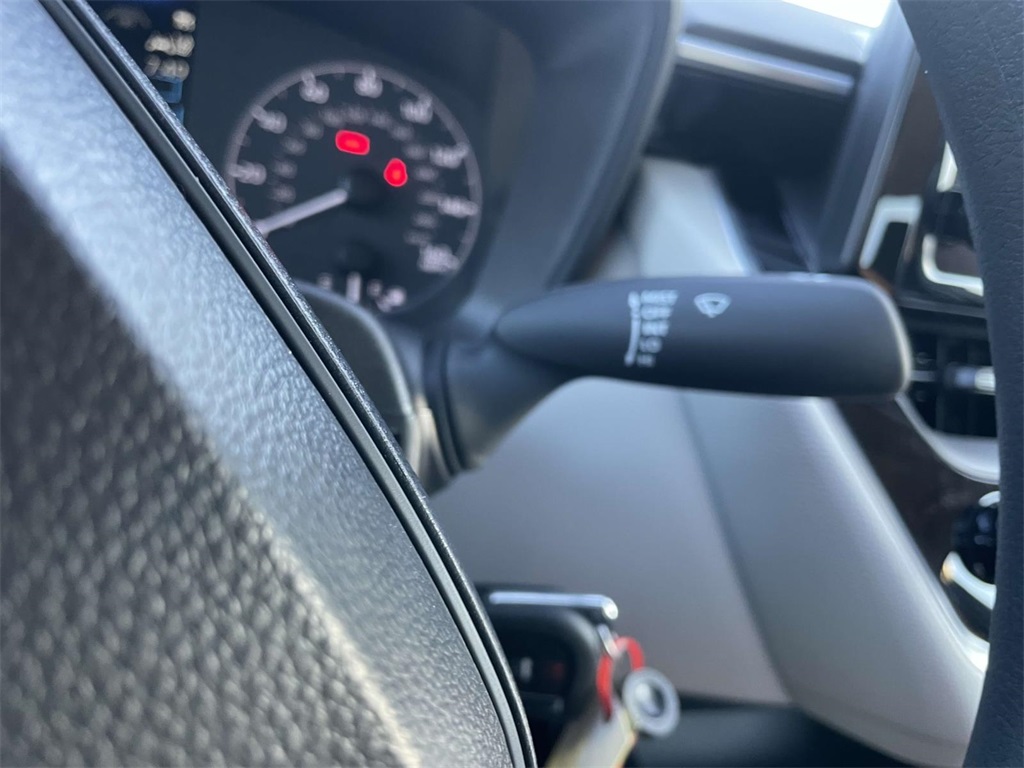 2025 Toyota Corolla LE photo 23