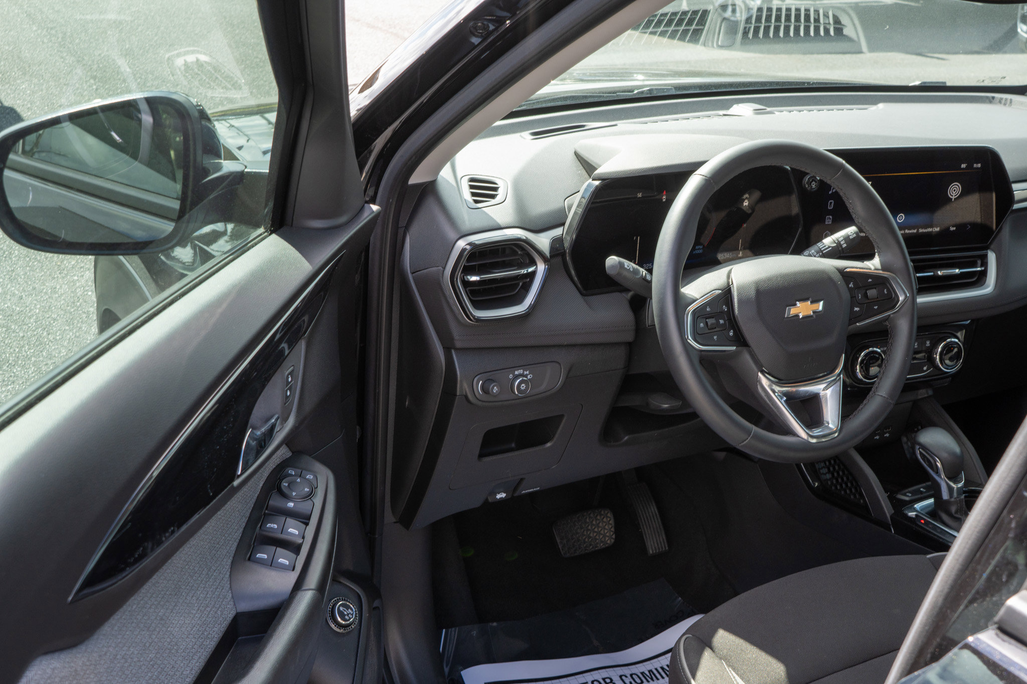 2024 Chevrolet Trailblazer LT photo 10