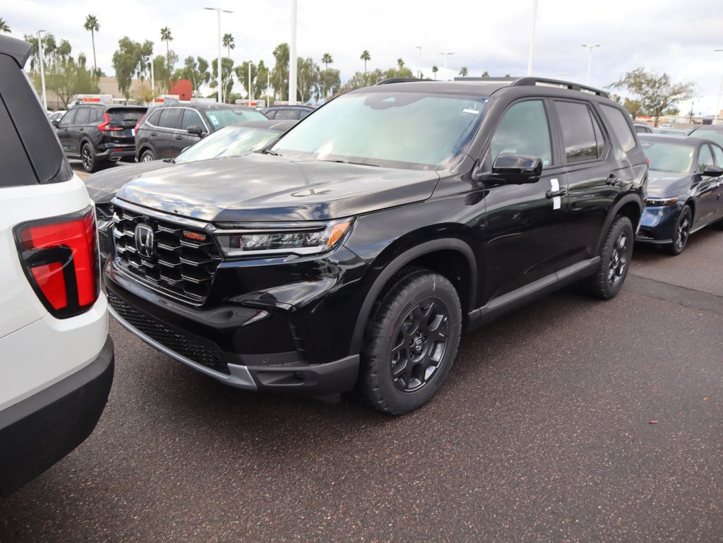 2025 Honda Pilot TrailSport's photo