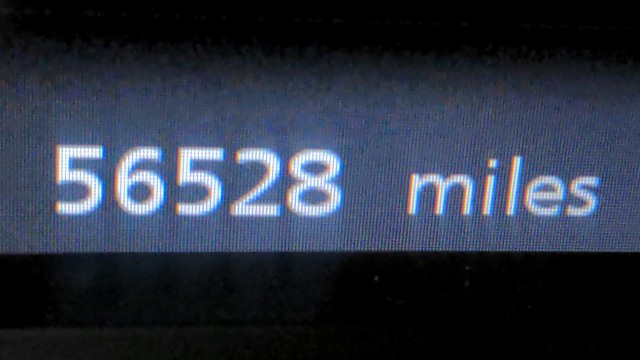 Used 2023  Nissan SL image 17