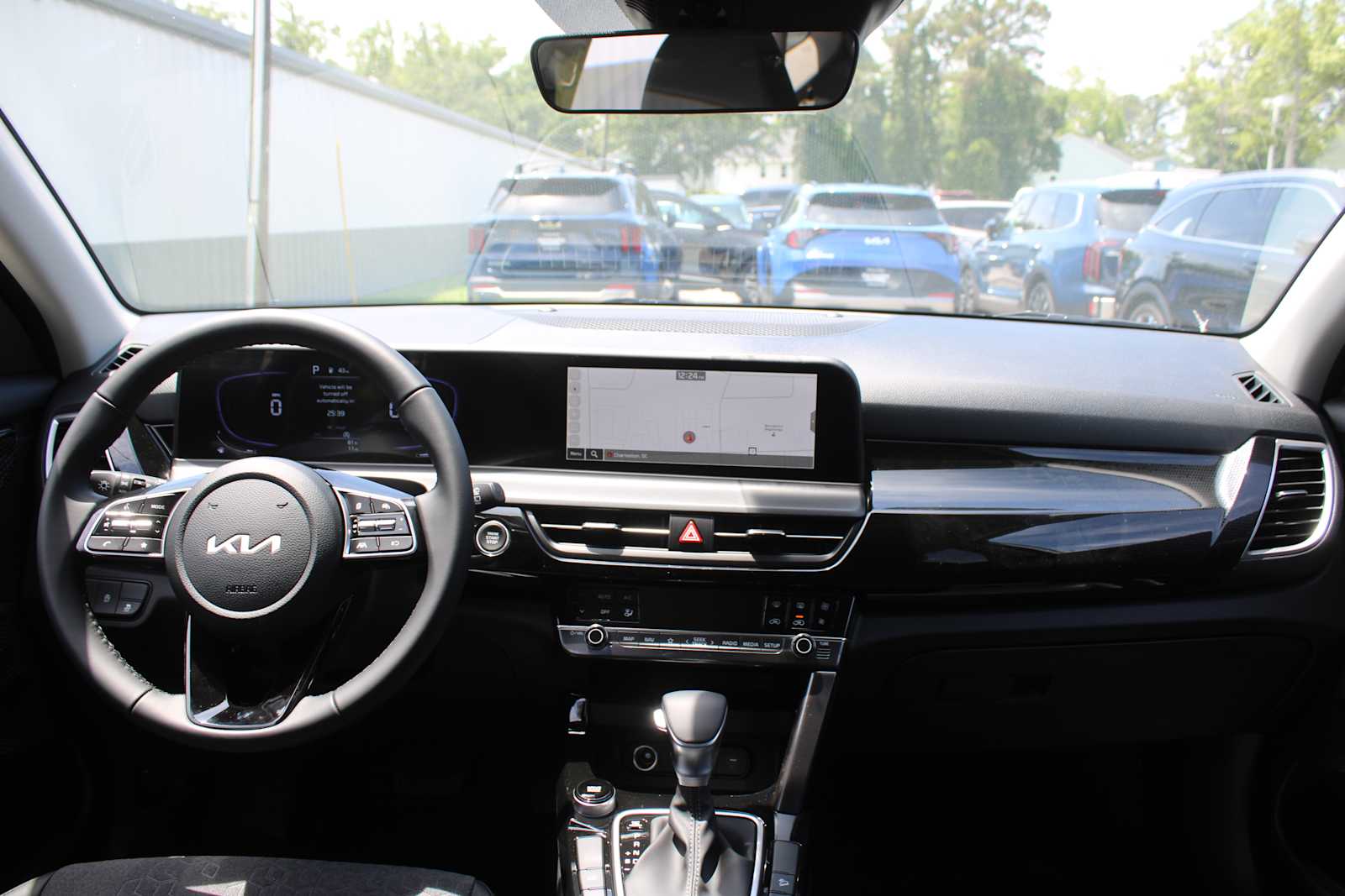 2025 Kia Seltos S photo 40