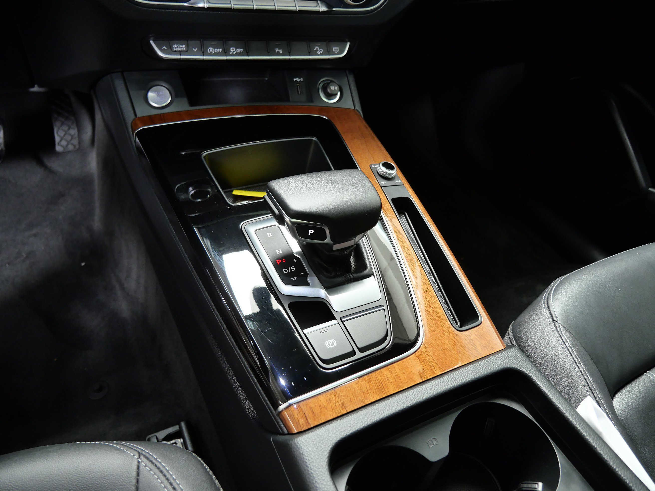2023 Audi Q5 S line Premium photo 21