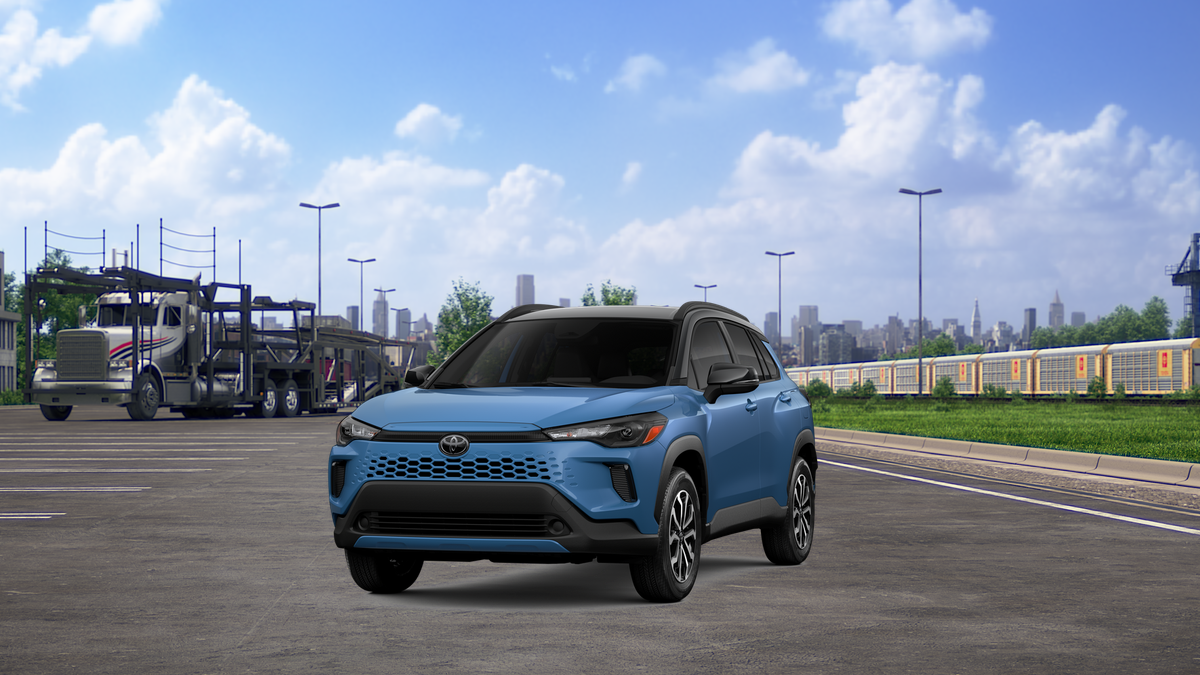 2026 Toyota Corolla Cross Hybrid SE photo 18