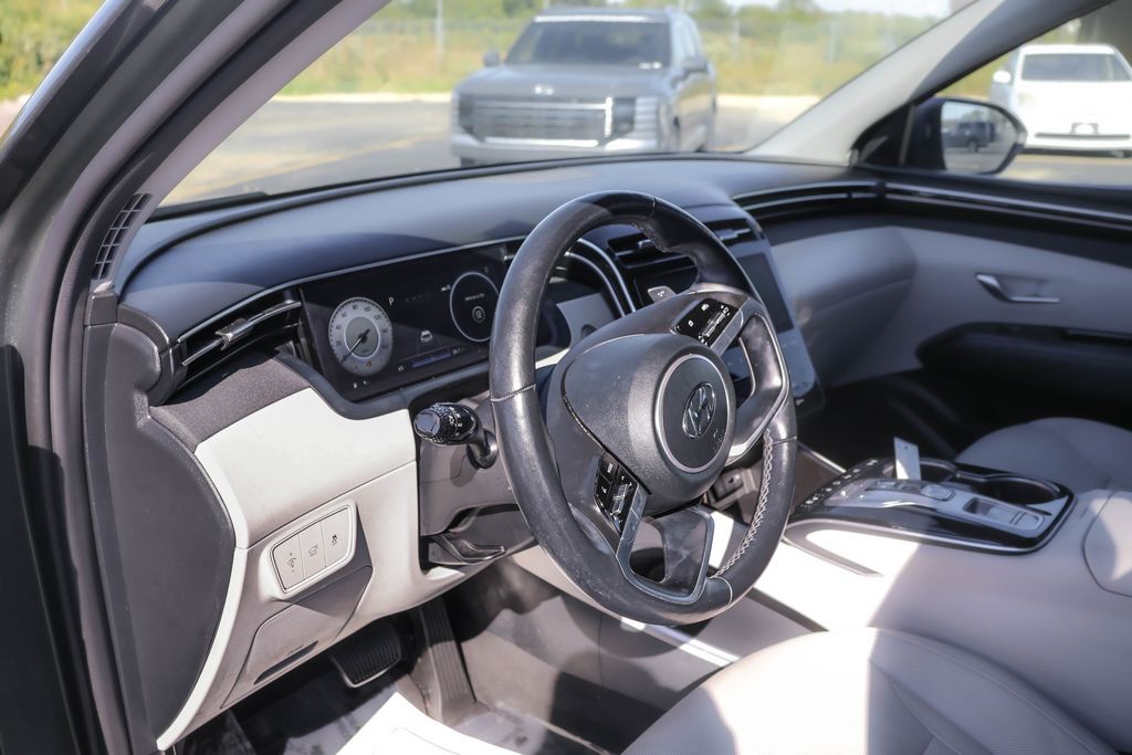 2022 Hyundai Tucson Limited photo 2