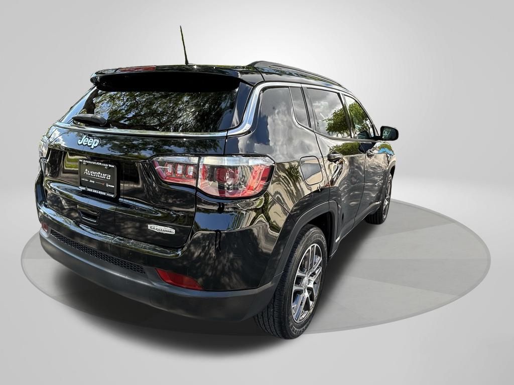 2020 Jeep Compass North Edition Latitude photo 7