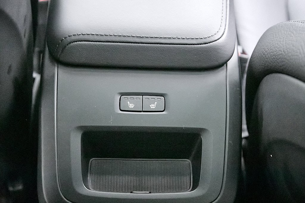 2024 VOLVO XC60 - Image 21