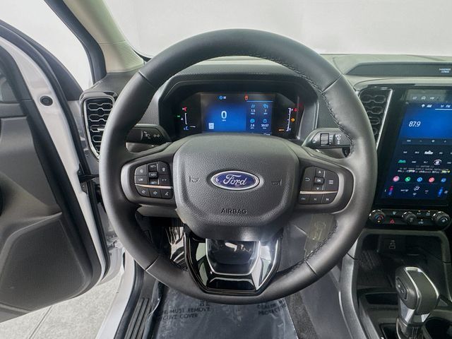 2025 Ford Ranger XLT photo 11