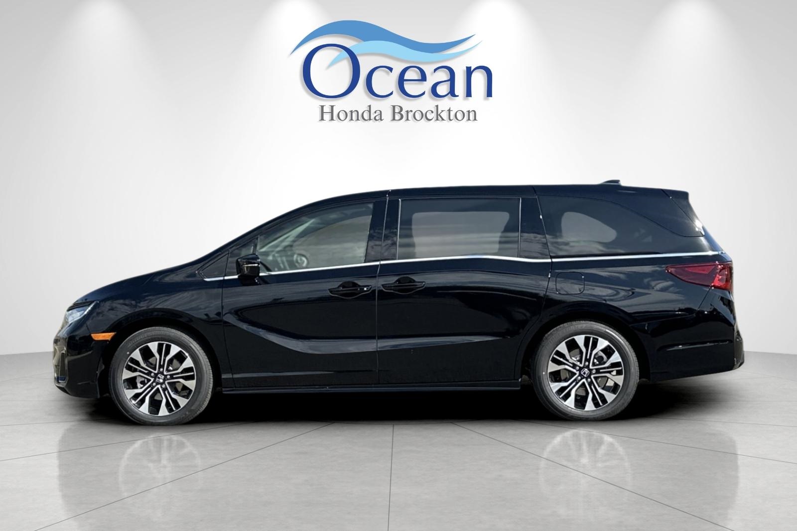 2026 Honda Odyssey Elite photo 2
