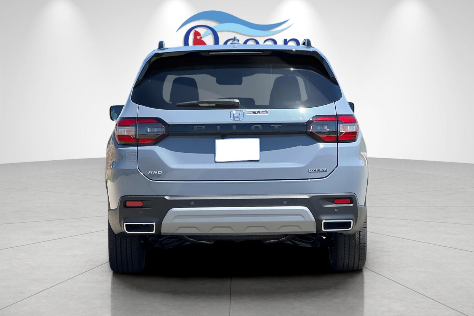 2025 Honda Pilot Touring photo 3
