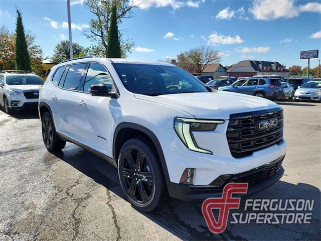 2026 GMC Acadia Elevation's photo
