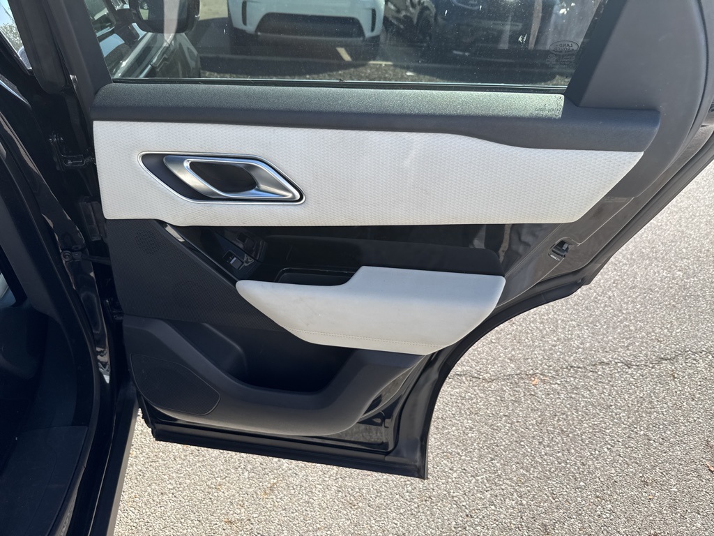 2023 Land Rover Range Rover Velar R-Dynamic S photo 20