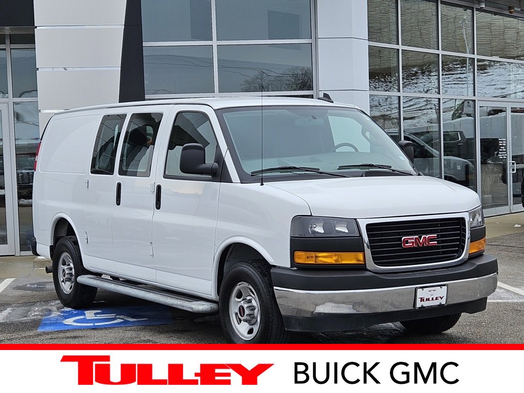 2024 GMC Savana Cargo Work Van's photo