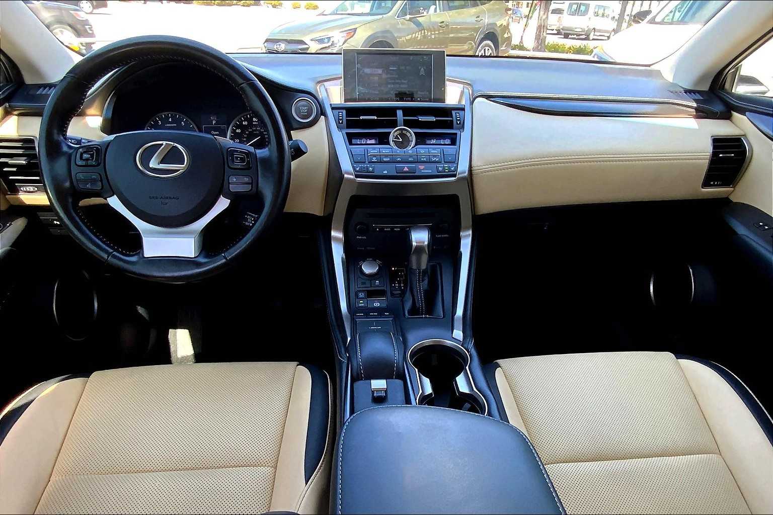 2017 Lexus NX 200t Luxury photo 13