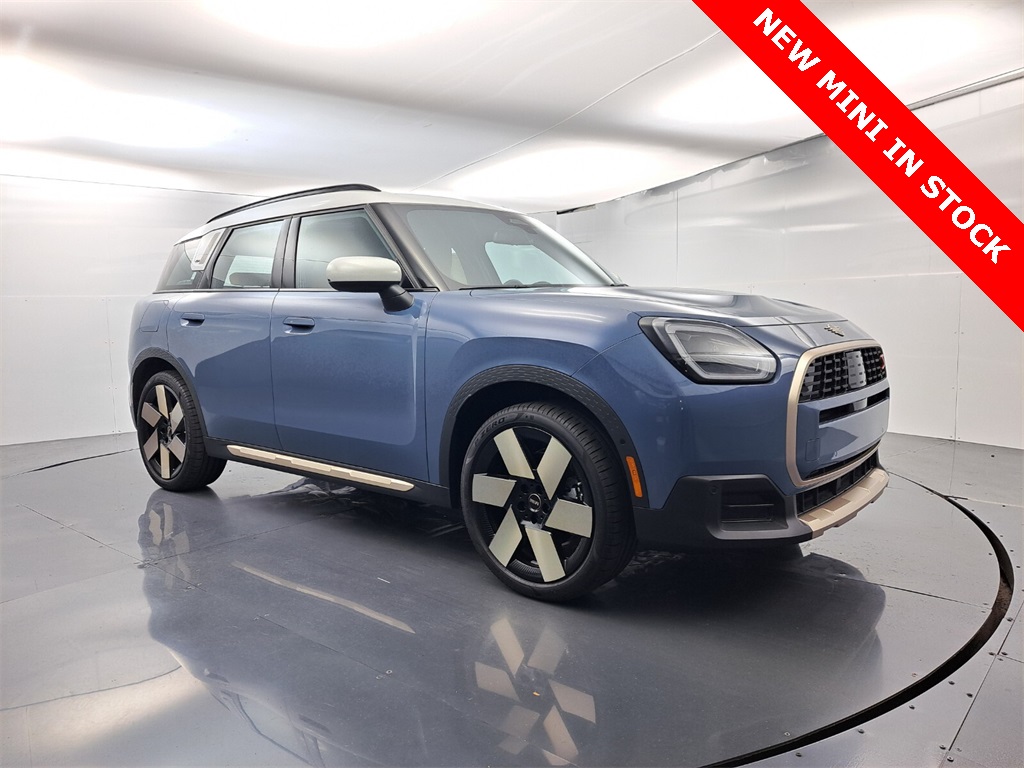 2026 MINI Countryman S's photo