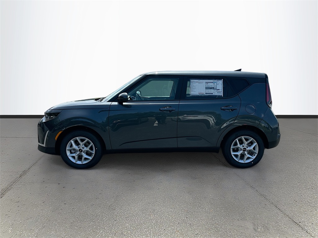 2025 Kia Soul LX photo 4