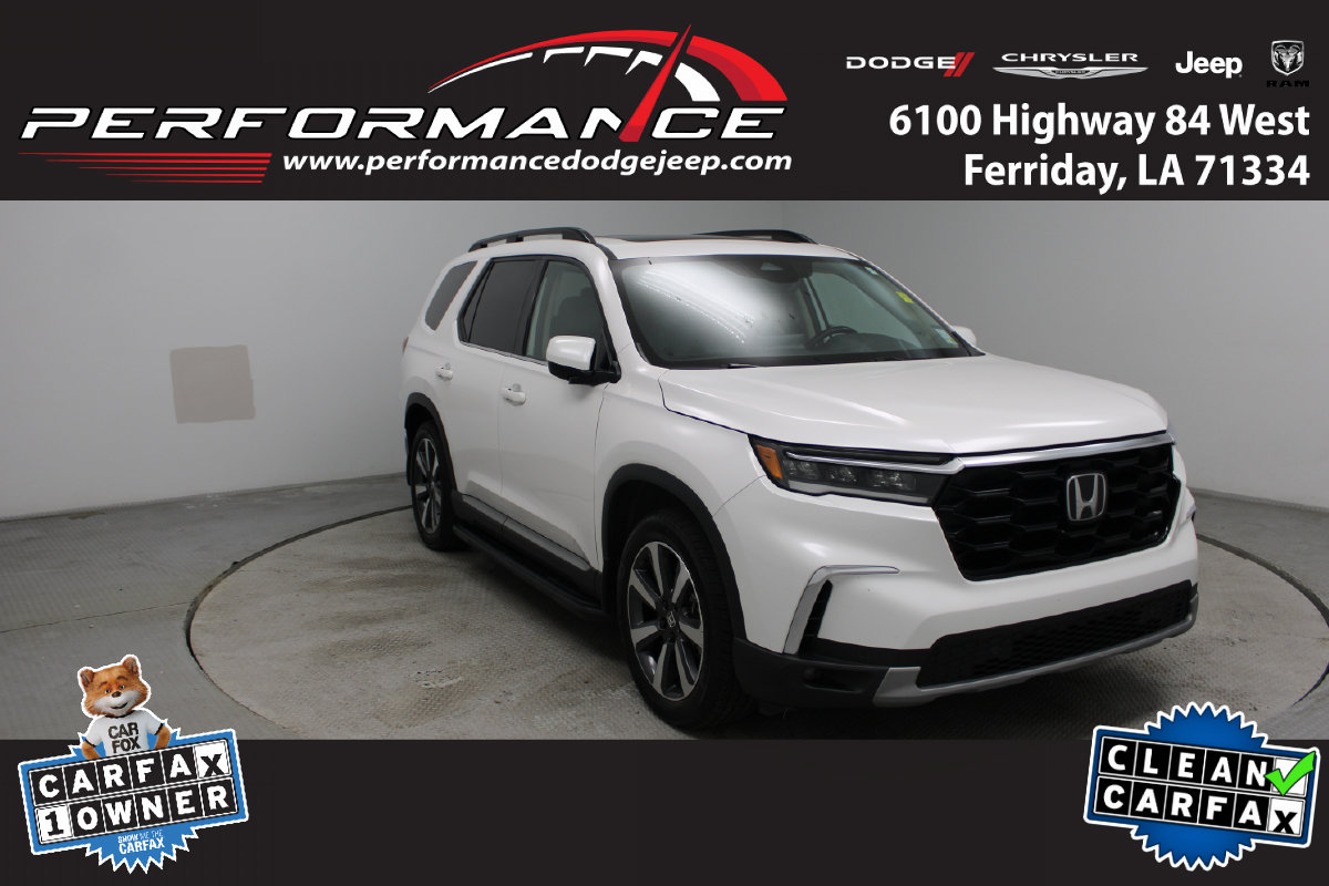 2025 Honda Pilot Touring's photo