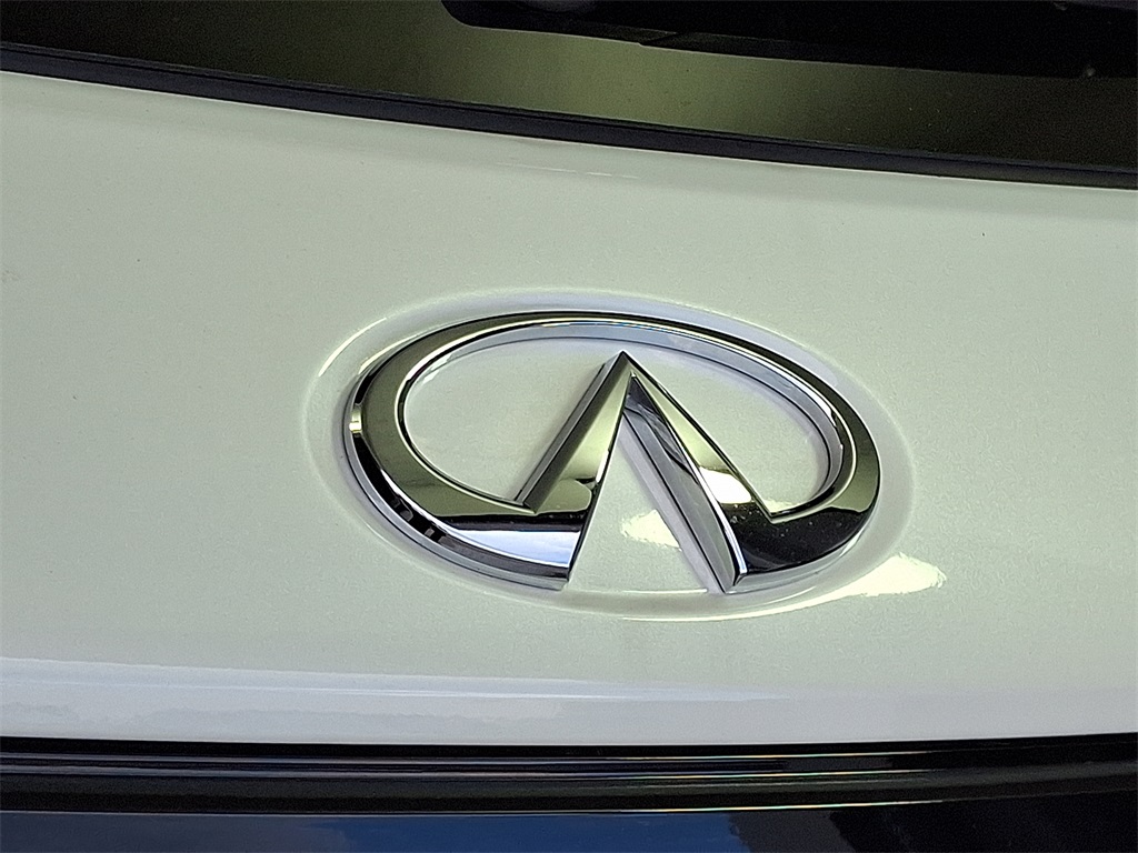 2025 Infiniti QX60 Luxe photo 31