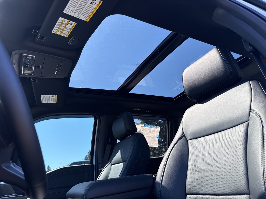 2025 Ford F-150 Lariat photo 22