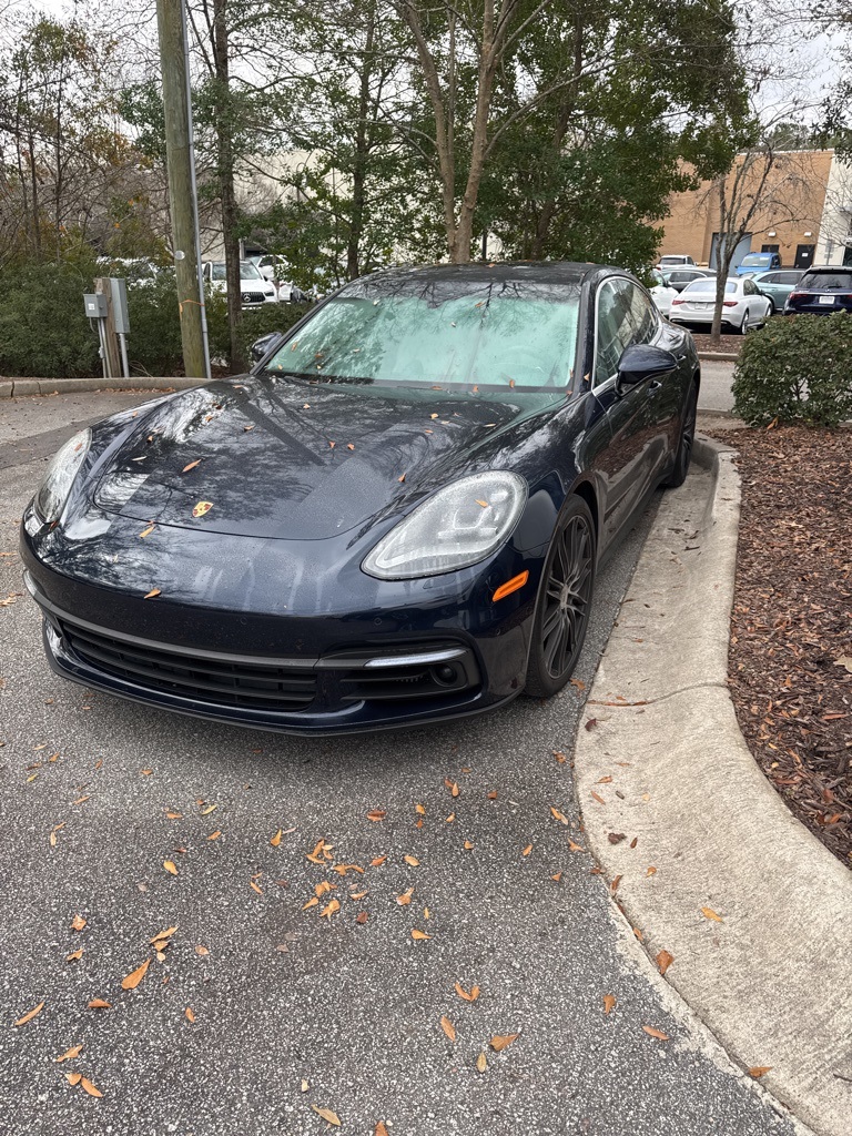 2018 Porsche Panamera 4S's photo