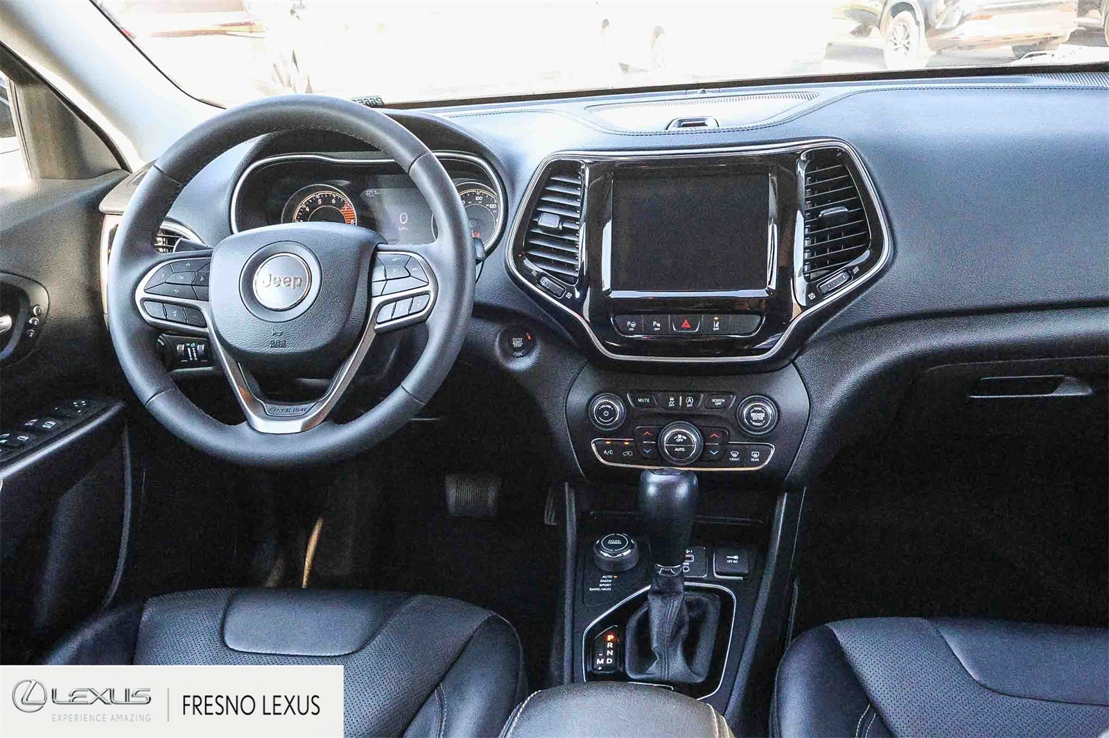 2022 Jeep Cherokee Limited photo 12