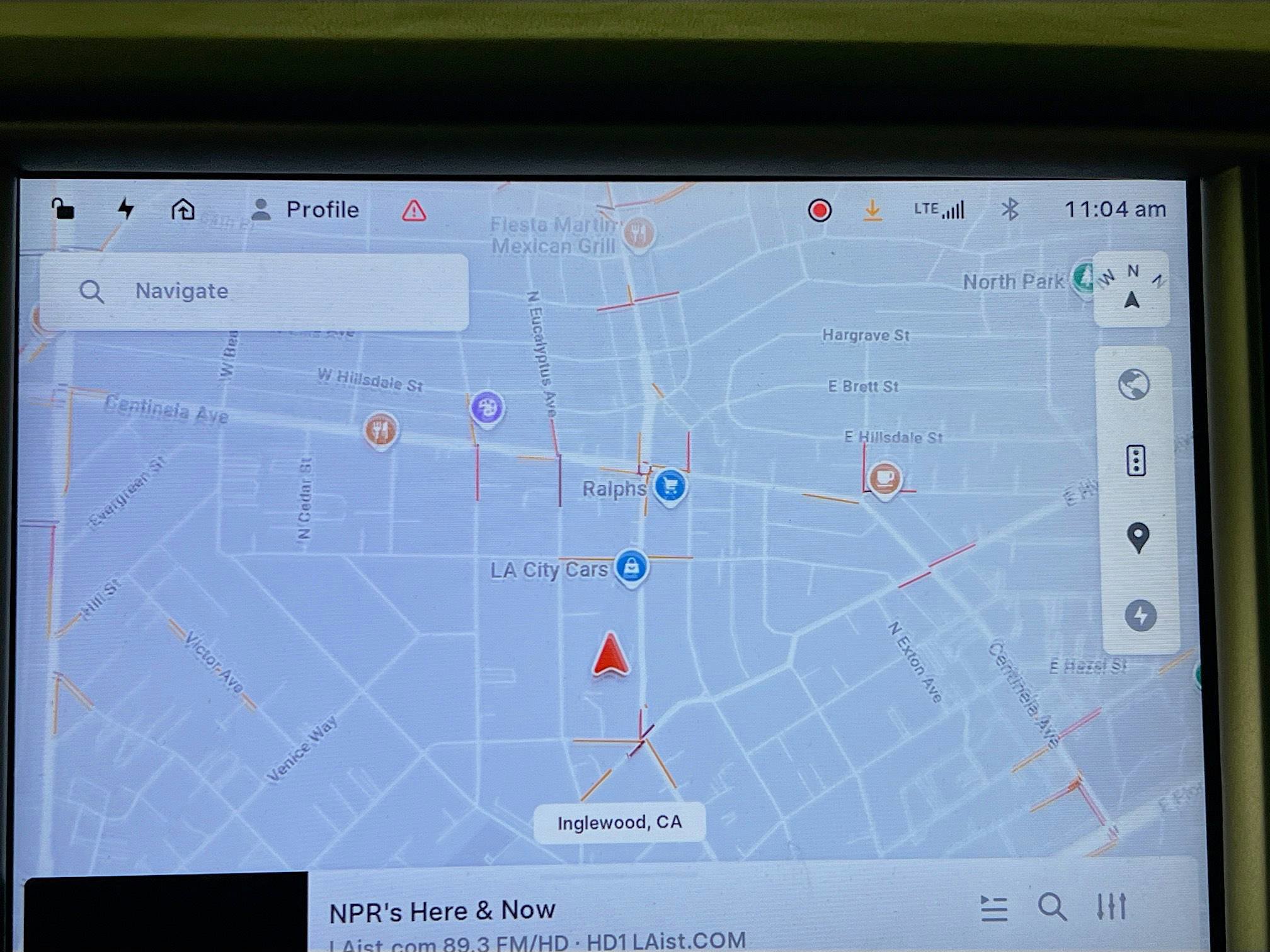 2019 Tesla Model X 75D photo 12