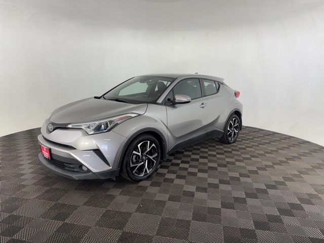 2018 Toyota C-HR XLE Premium photo 3