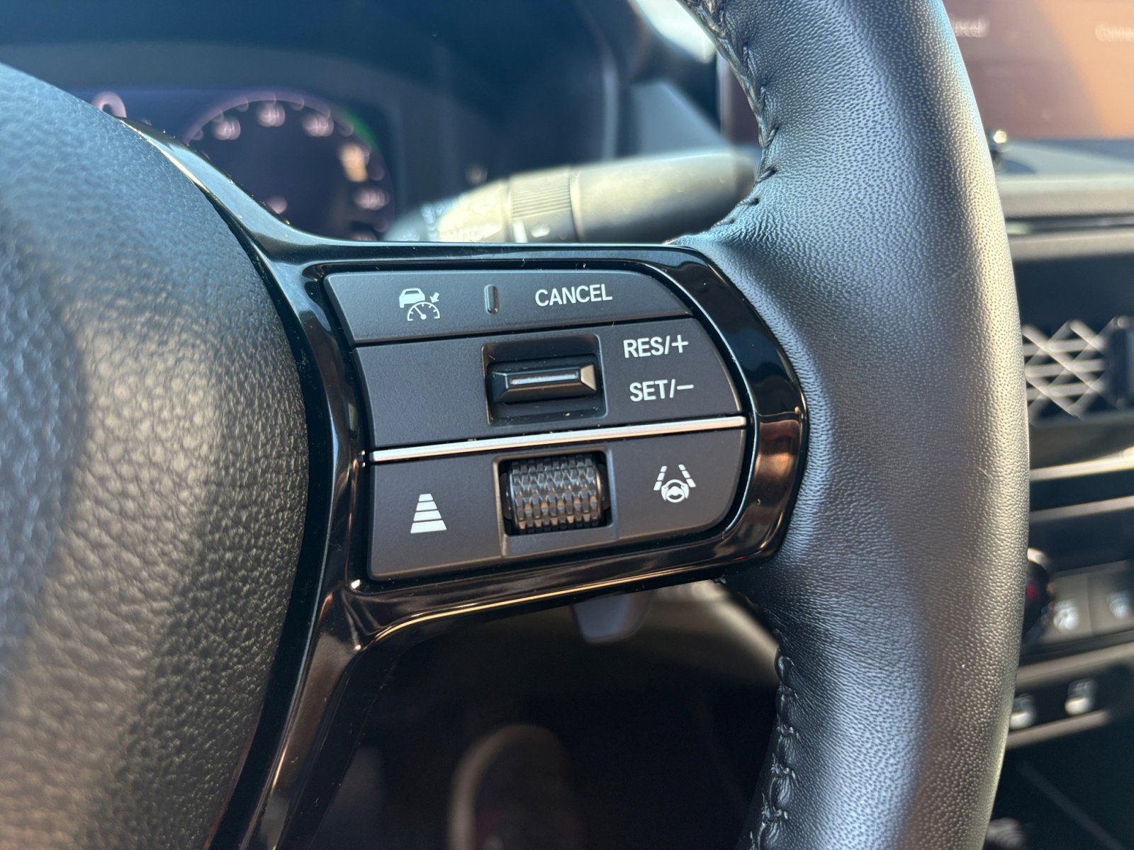 2024 Honda Accord Hybrid Touring photo 12