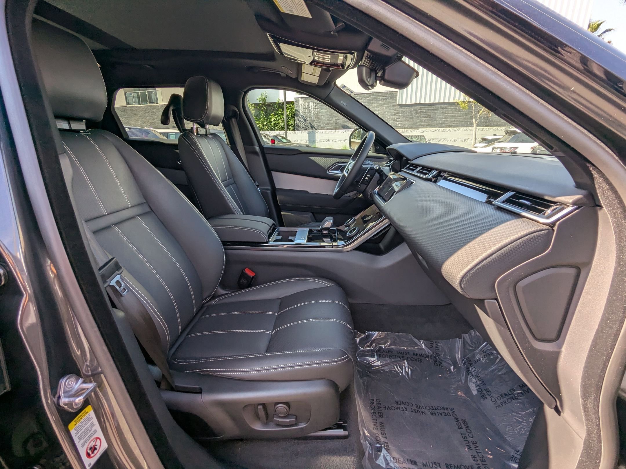 2023 Land Rover Range Rover Velar R-Dynamic S photo 21