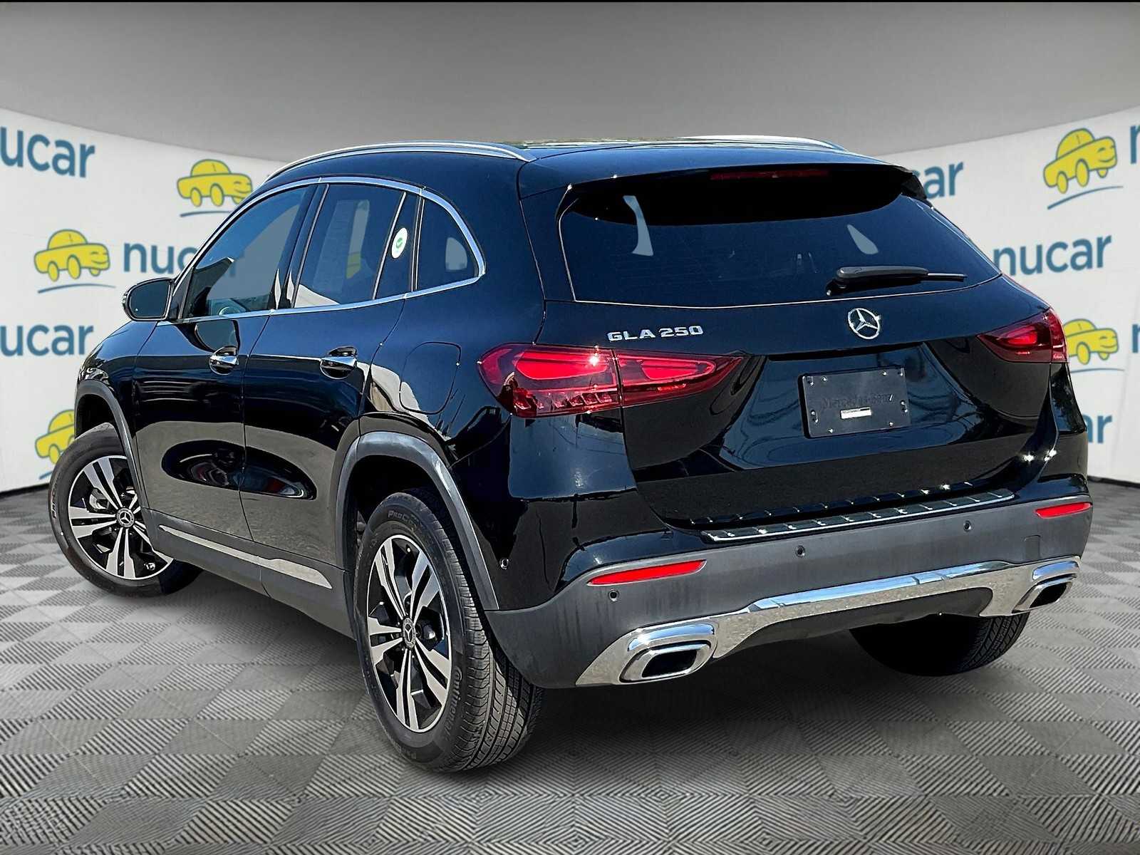 2025 Mercedes Benz GLA 250 photo 4