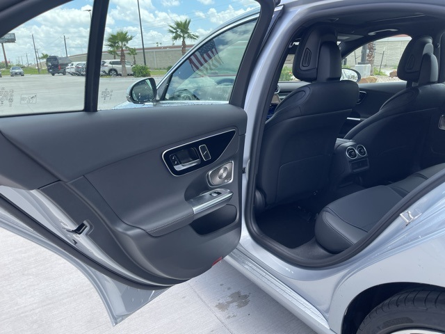 2025 Mercedes Benz C 300 photo 16
