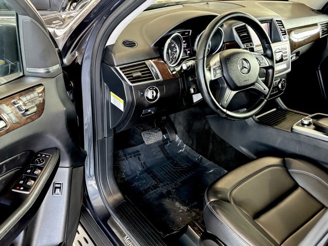 2012 Mercedes Benz ML 350 4MATIC photo 16