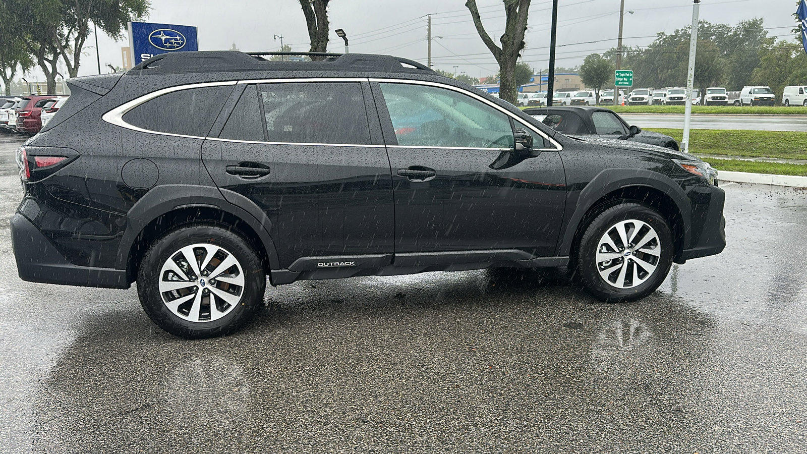 2025 Subaru Outback Premium photo 24
