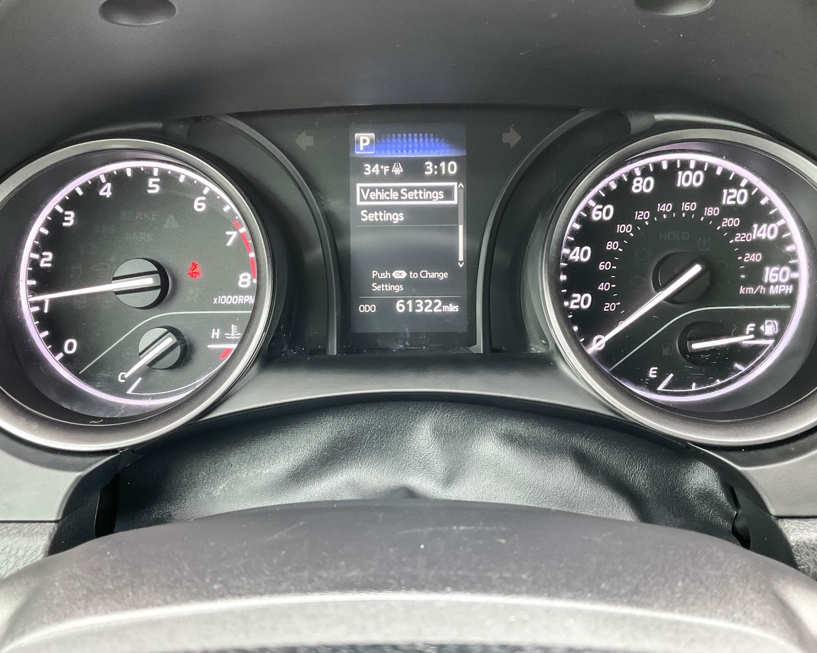 2022 Toyota Camry SE photo 14