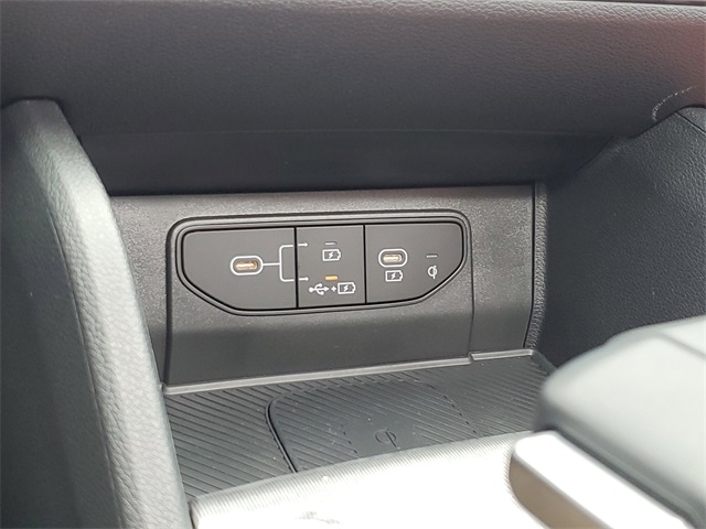 2026 Kia Sportage SX photo 25