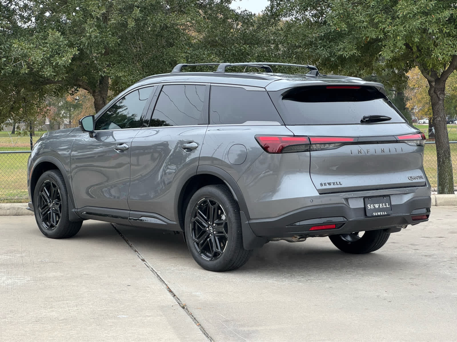 2026 INFINITI QX60 LUXE - Photo 5