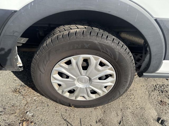 2022 Ford Transit photo 3