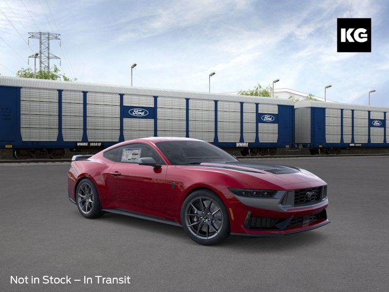 2026 Ford Mustang Dark Horse's photo