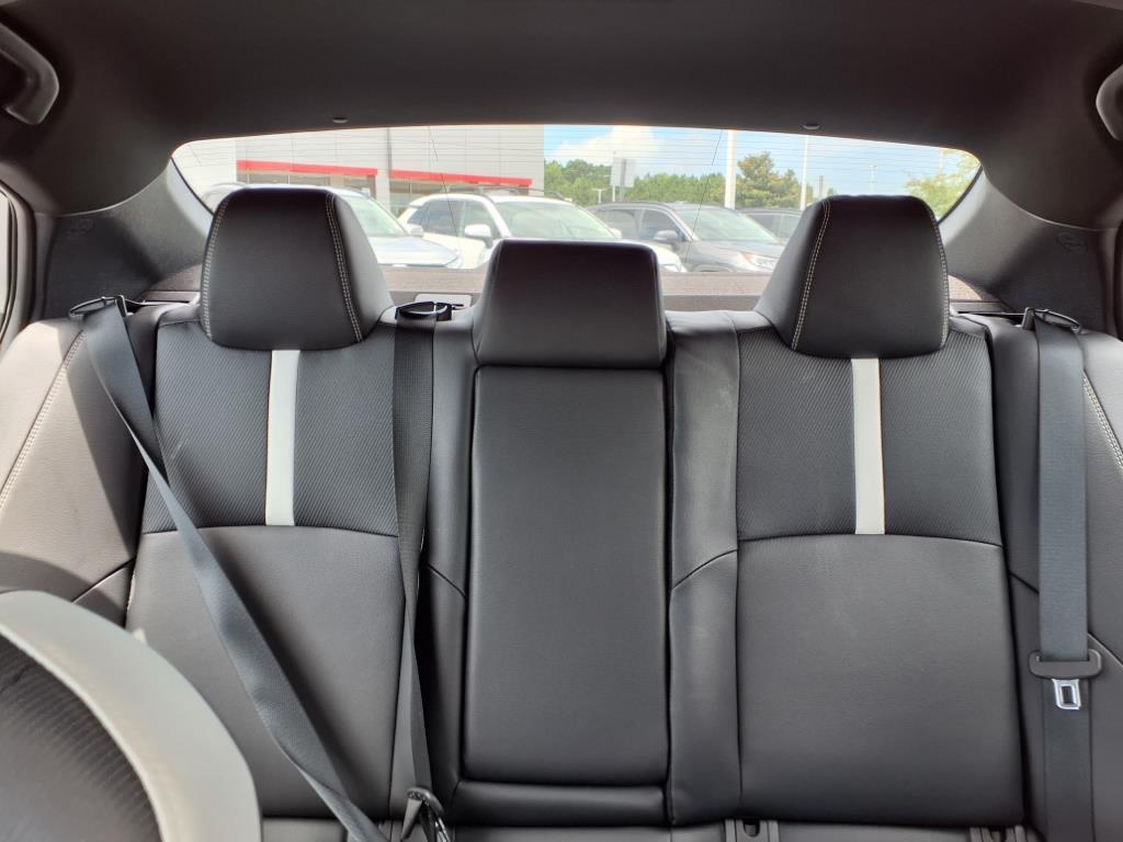 2025 Toyota Camry SE photo 18