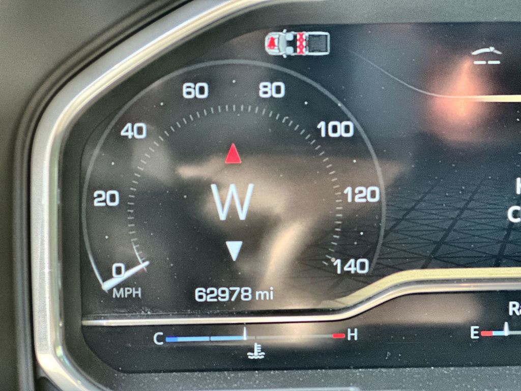 2024 Gmc Sierra 1500 Denali photo 2