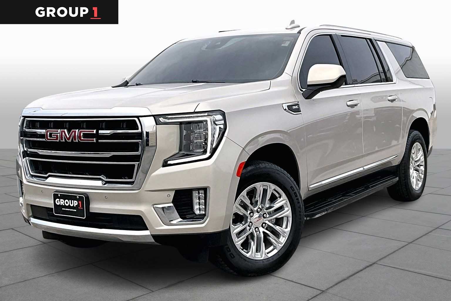 2024 GMC Yukon XL SLT's photo