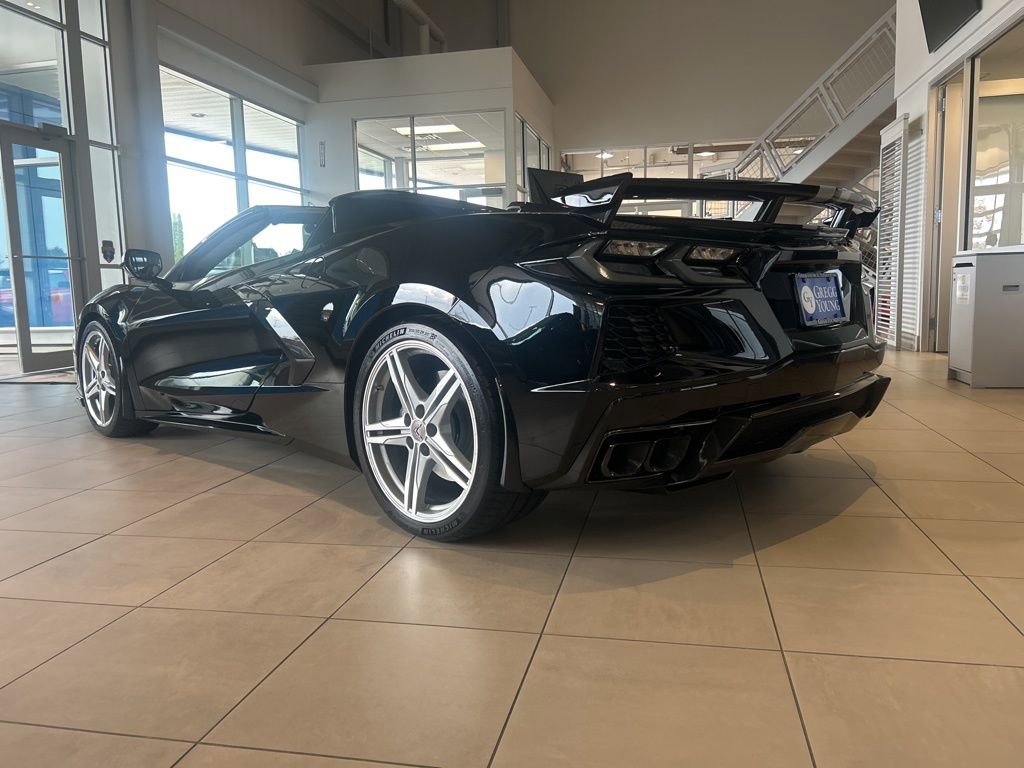 2026 Chevrolet Corvette Stingray 3LT photo 3