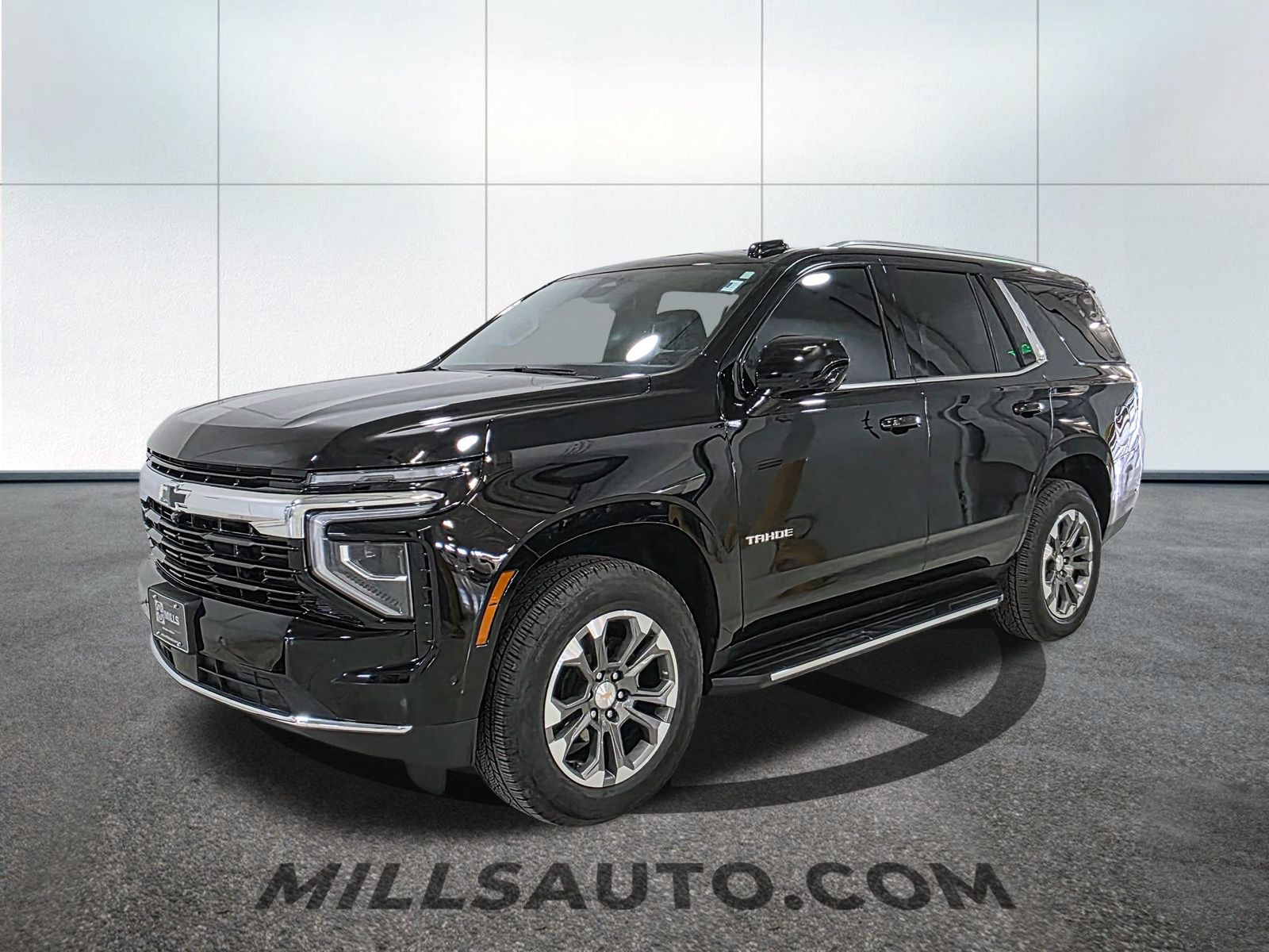 Used 2025 Chevrolet Tahoe LS with VIN 1GNS6MRD8SR169824 for sale in Willmar, Minnesota