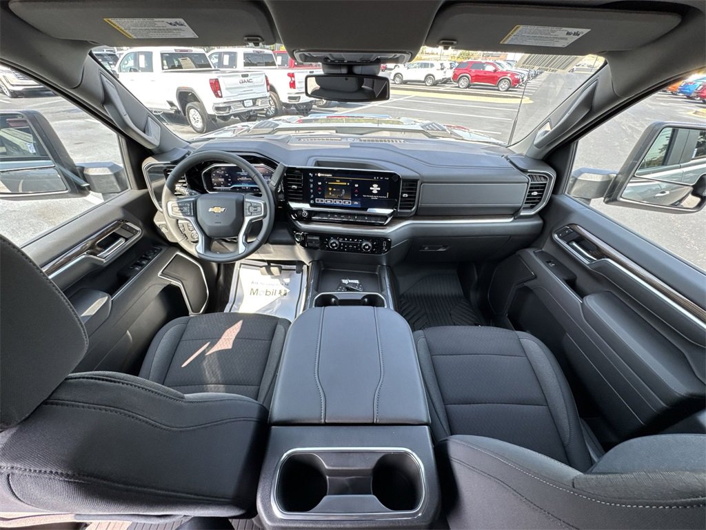 2025 Chevrolet Silverado 2500HD LT photo 21