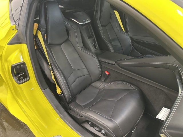 2022 Chevrolet Corvette Stingray 2LT photo 18