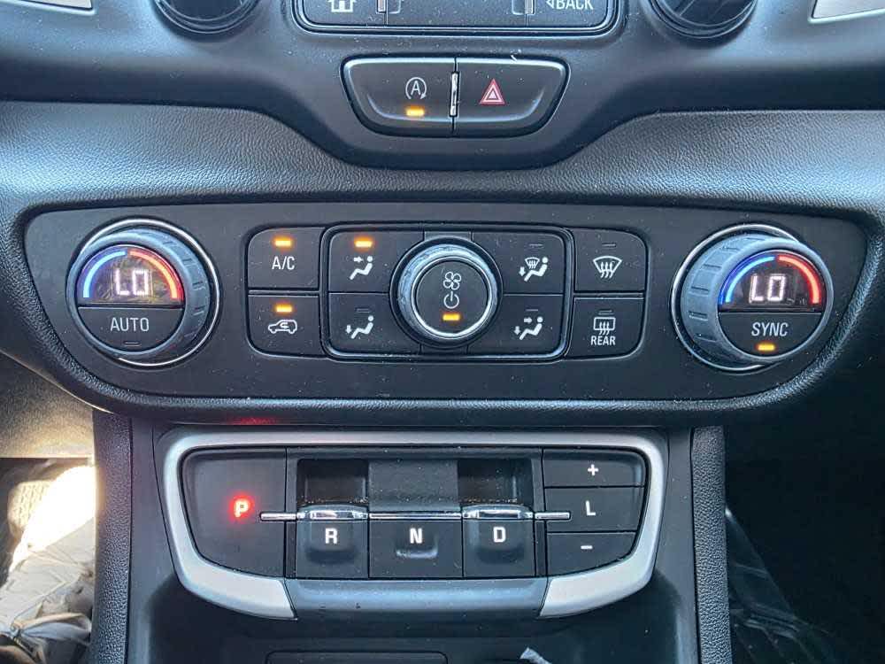 2023 Gmc Terrain SLT photo 16