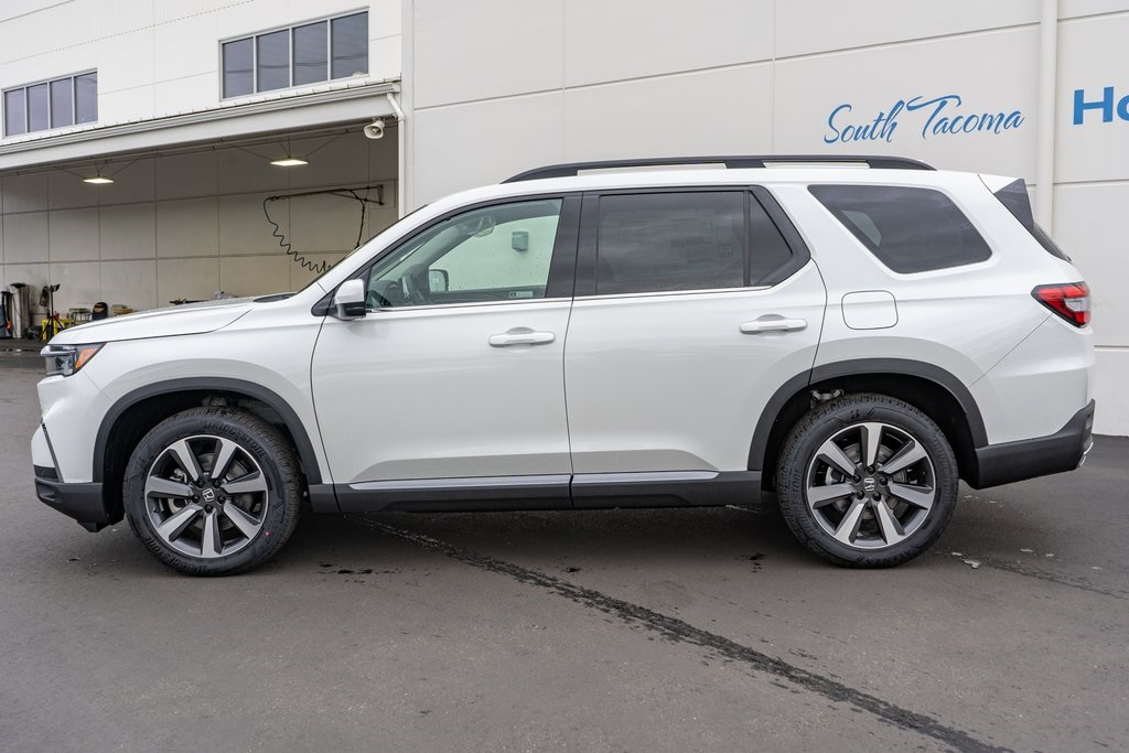 2025 Honda Pilot Touring photo 9