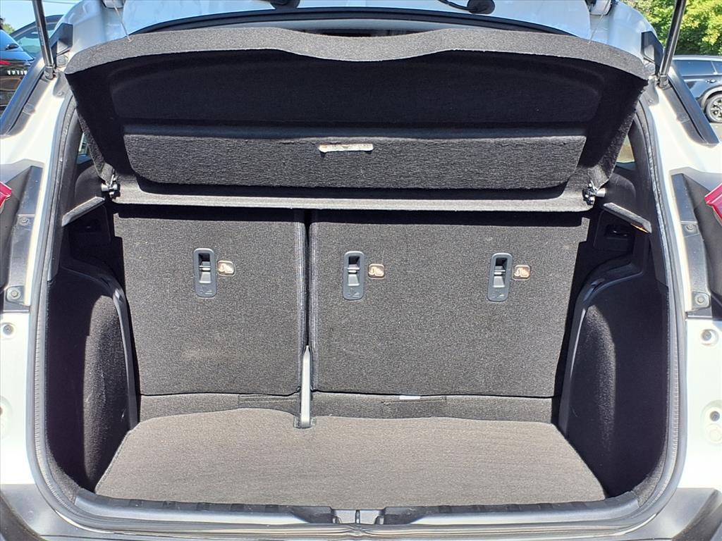 2020 Nissan Kicks SV photo 7
