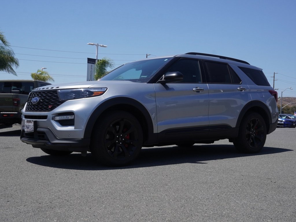 2024 Ford Explorer ST photo 7